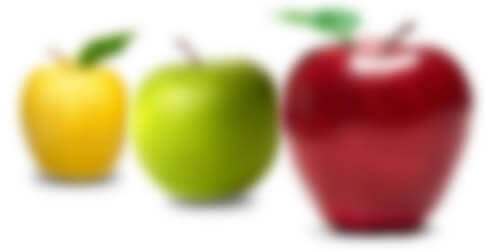 Las personas con astigmatismo tienen dificultada para ver tanto de lejos como de cerca. Las 3 manzanas en la imagen aparecen borrosas.